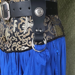 Ein Paar Lederröcke Hikes: Renaissance Pirat Steampunk Kostüm