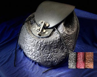 Large Skull Pouch | Pirate, Renaissance, LARP Bag | Cosplay, Medieval Fashion