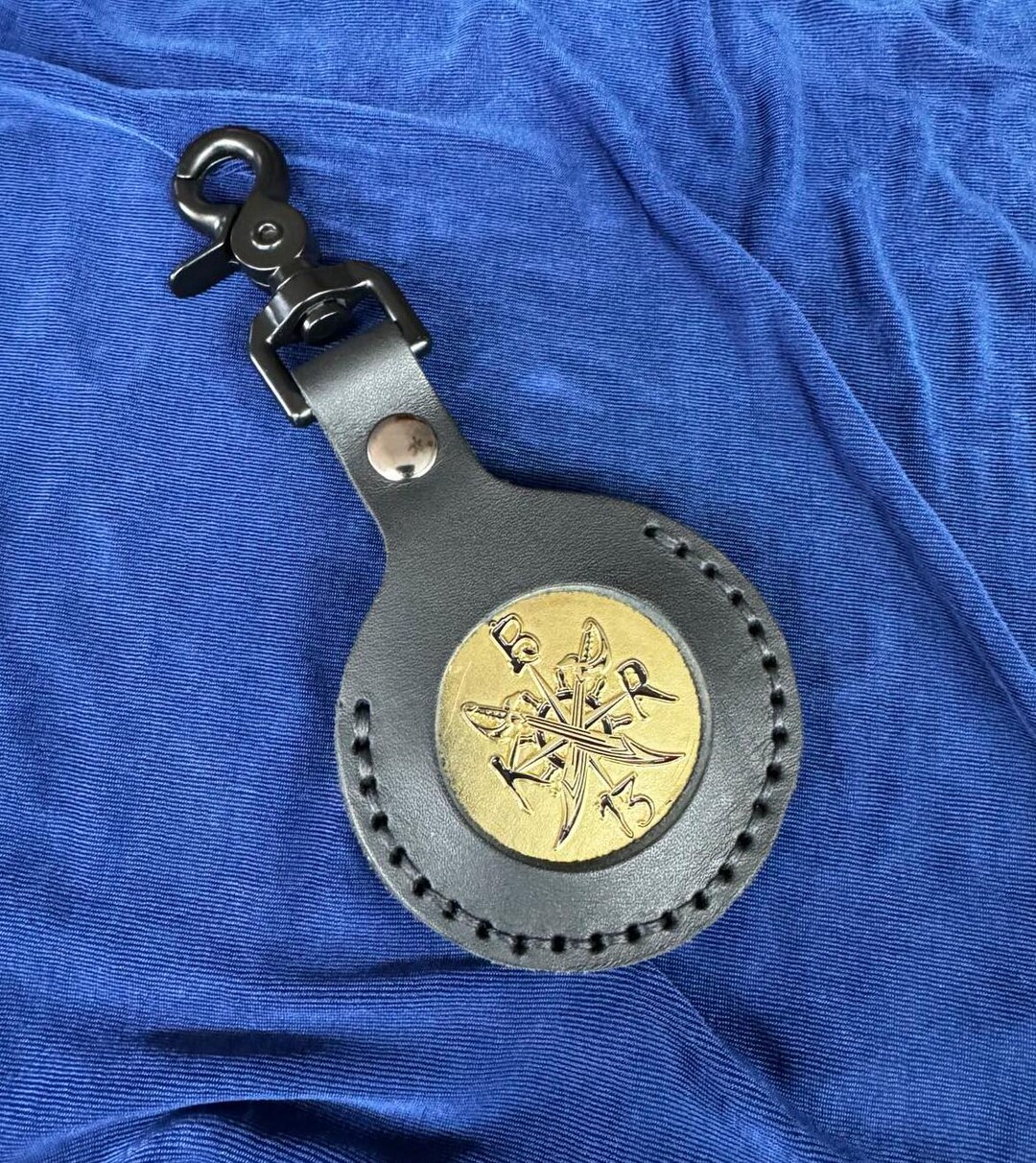 Handmade Leather Challenge Coin Holder Keychain - 2-inch Coin - Etsy