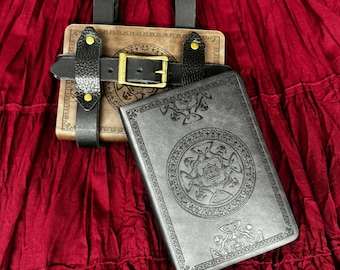 Diário vintage em couro com estojo para livros: Cosplay de LARP renascentista