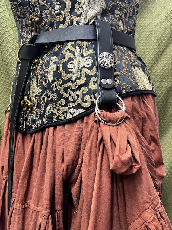 【PORTERNA】Beth Belt Long Skirt One Pair of Leather Skirt Hikes Renaissance, Pirate