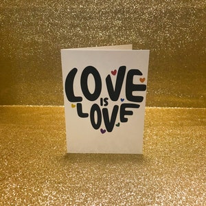 Carte de fierté, fierté, l'amour est amour, carte de fierté imprimée, célébration de la fierté LGBTQ +, carte vierge, carte de voeux