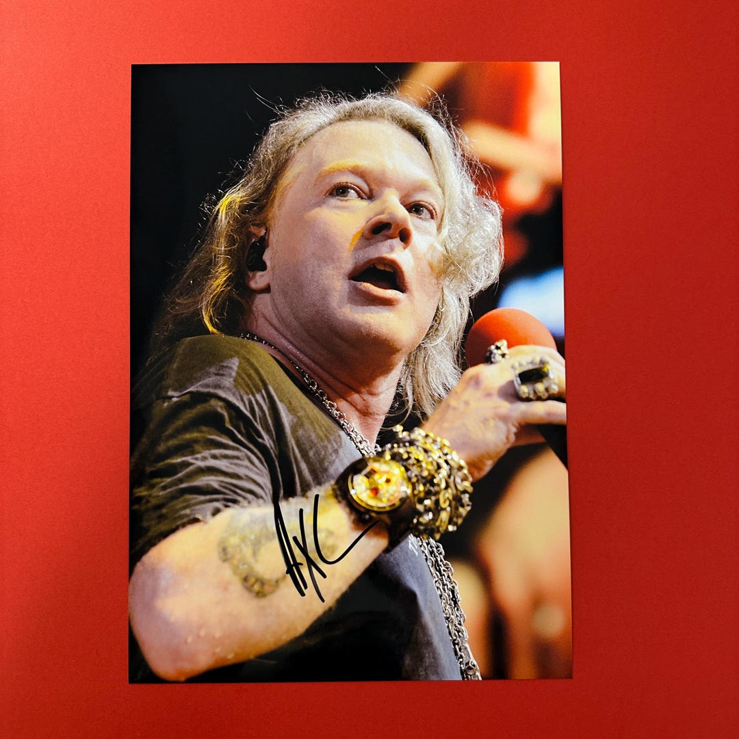 AXL ROSE / Guns'N'Roses - 本物の直筆サイン入り写真サイン AXL ROSE / Guns'N'Roses - 本物の直筆サイン入り写真サイン