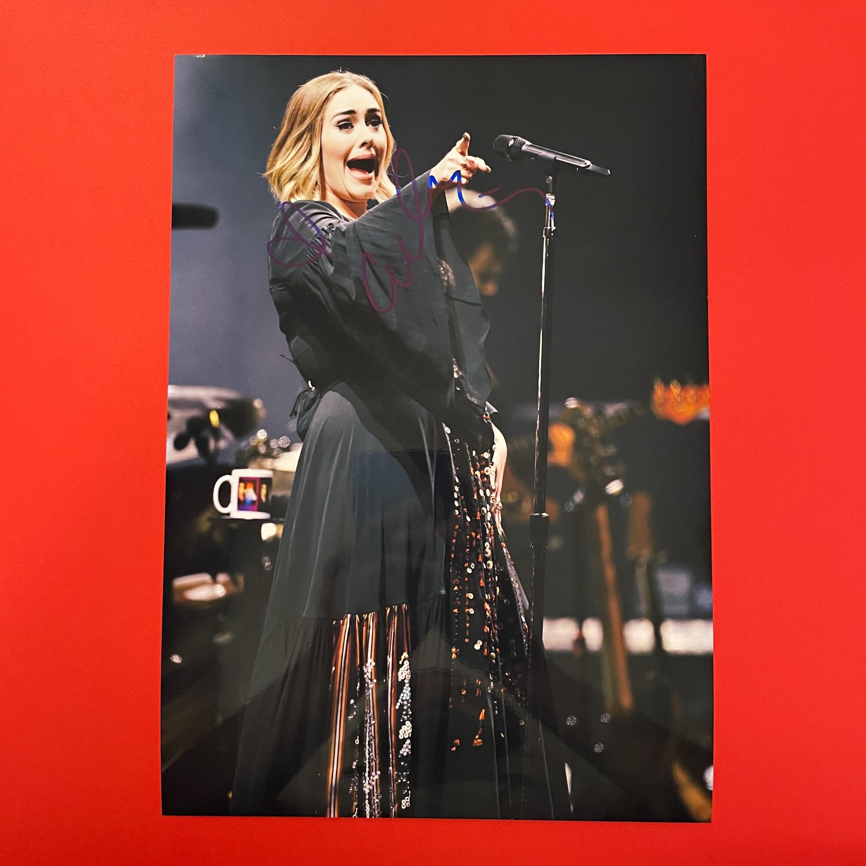 セール中…ピア・ミア直筆サイン入り超大型写真…ドゥ・イット・アゲイン アデル - 直筆サイン入り写真、COA付き - Etsy 日本