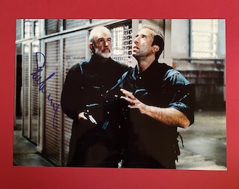 Sean Connery （ショーン・コネリー）の直筆サイン（鑑定書付き） Sean Connery ショーン コネリー 直筆サイン PHOTO. | 007