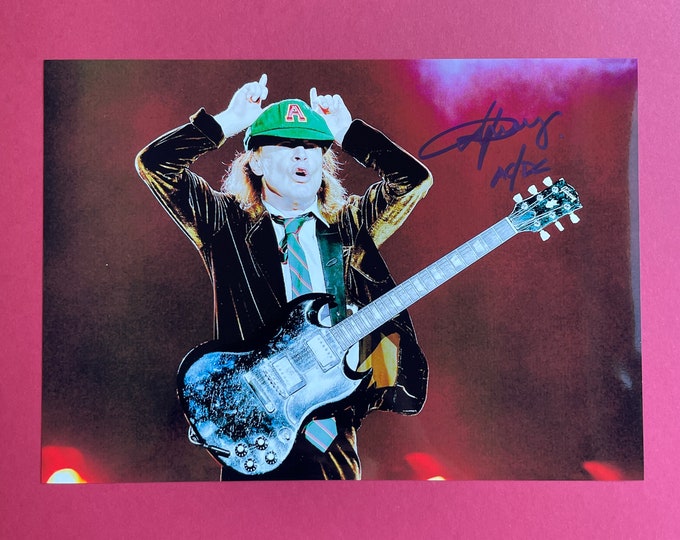 Angus YOUNG / AC/DC - Authentic Hand-signed Photo Autograph With Coa - Etsy