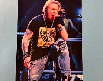 AXL ROSE / Guns'N'Roses - Authentic Hand-Signed Photo Autograph With CoA