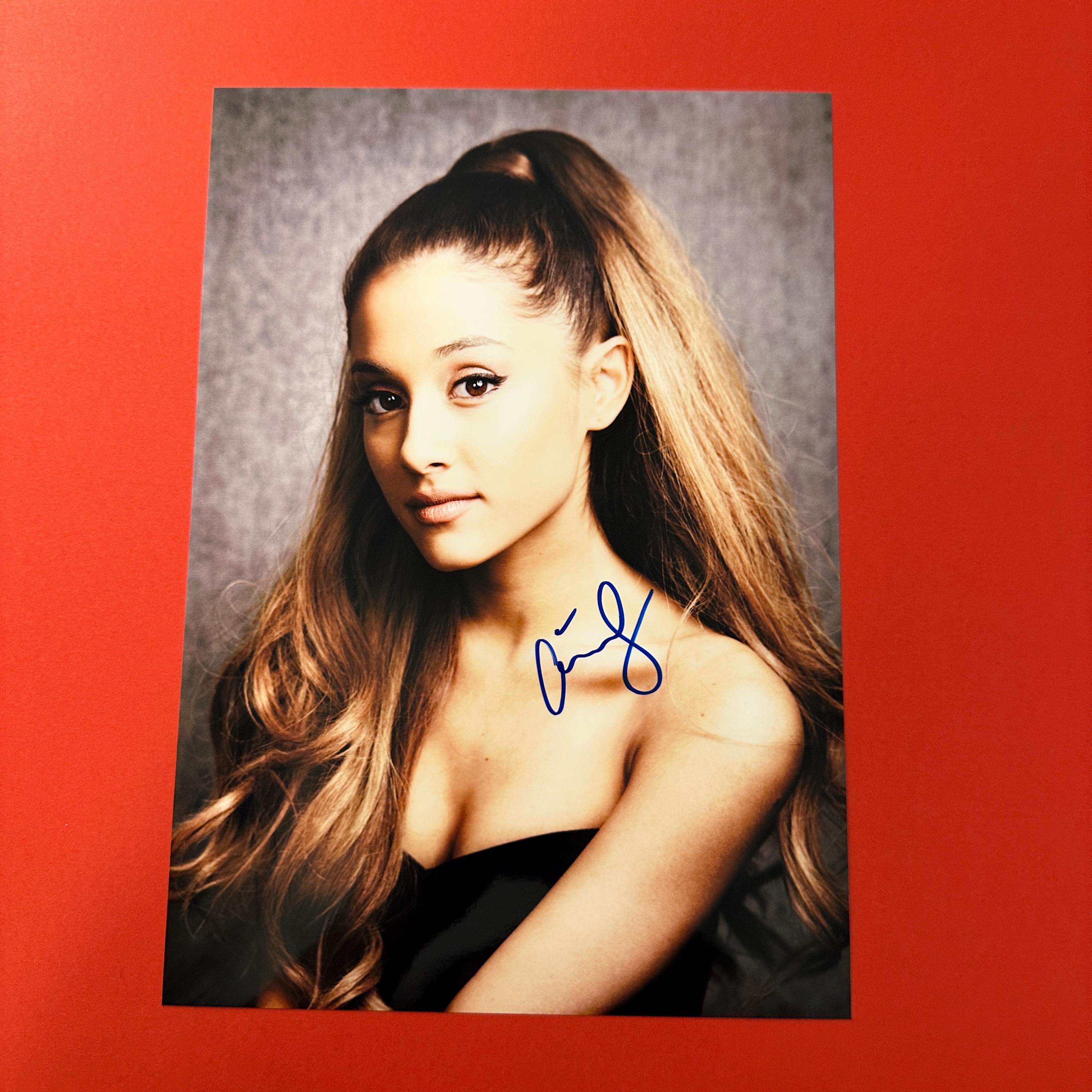 ARIANA GRANDE - Authentic Hand-Signed Photo Autograph With CoA