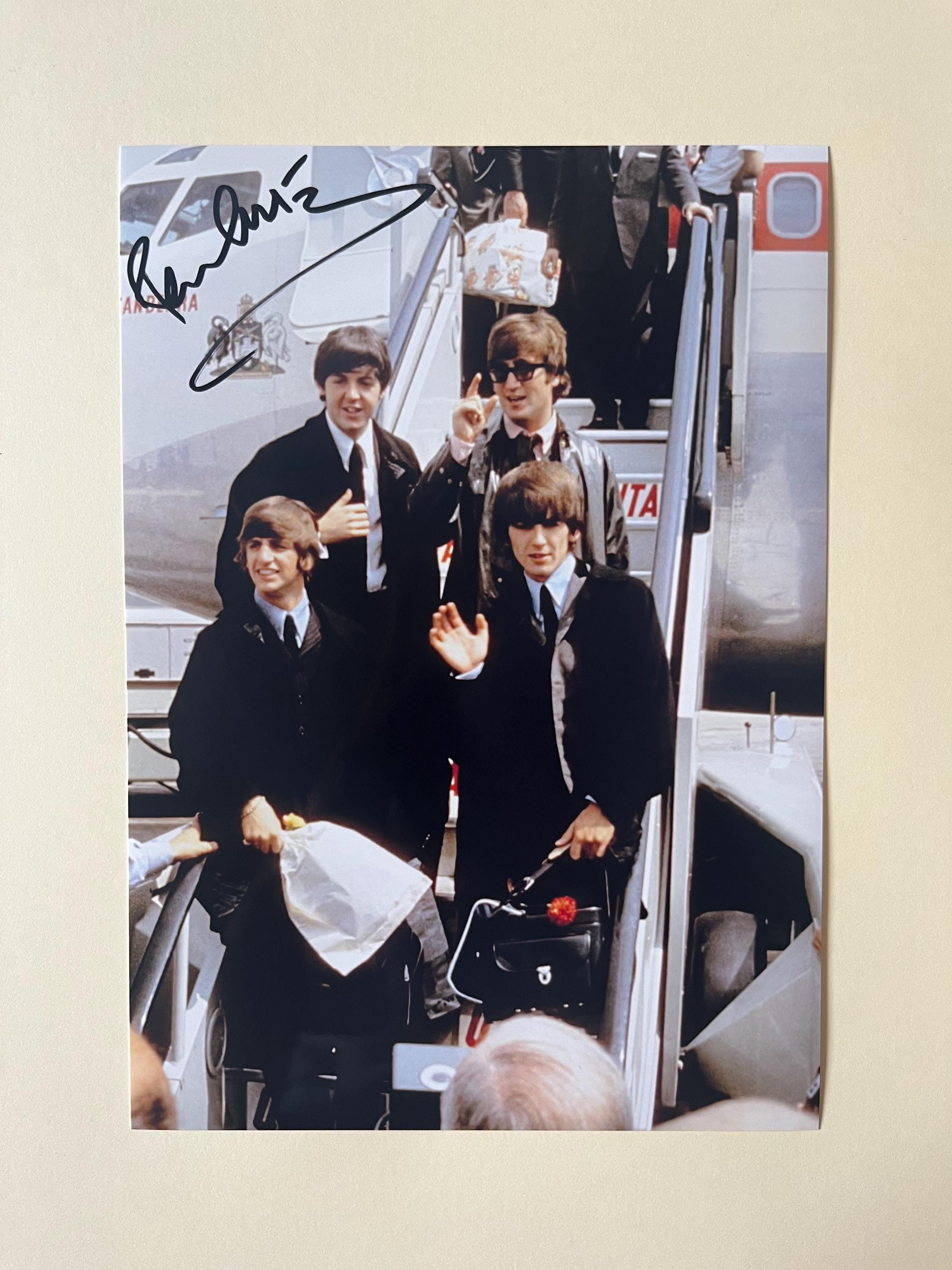 PAUL MCCARTNEY / The BEATLES - Authentic Hand-Signed Photo Autograph With CoA