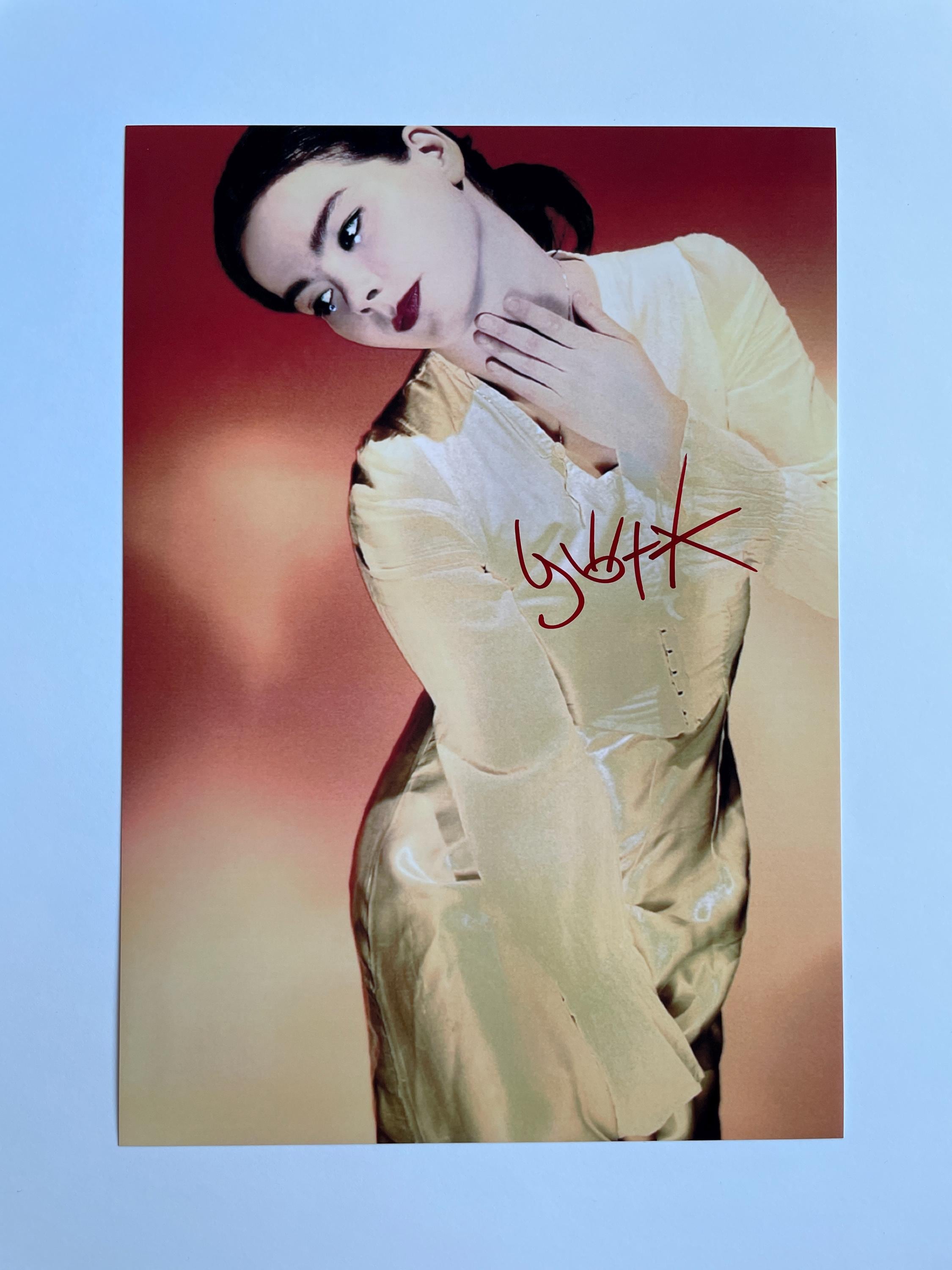 Bjork signed - Etsy 日本