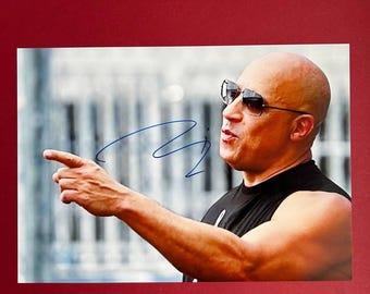 VIN DIESEL / Fast & Furious - Authentic Hand-Signed Photo Autograph With CoA
