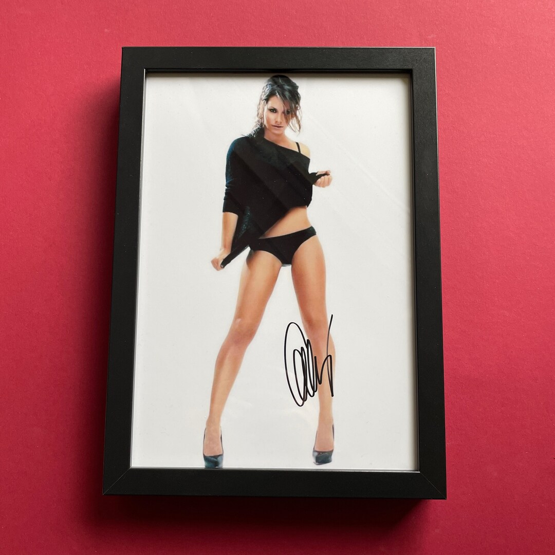 Evangeline Lilly *Model *Lost *Ant-Ma signed autographed photo COA Hologram main image 0