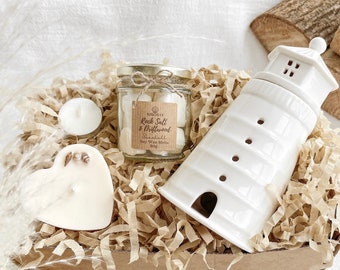 Lighthouse Wax Melter Candle Gift Set | Coastal Home décor | Coastal Candles & Seashell Wax Melt Gift Set | Birthday Nautical Gift Hamper