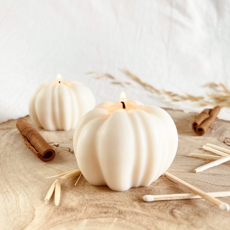 Pumpkin Candles | Halloween Decorations |  Autumn Home Décor | Pumpkin Spice Candle | Halloween Table Décor | Handmade Soy Wax Candles 