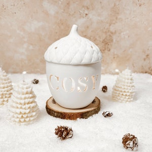 Cosy acorn tea light holder Autumn tea light candle holder Christmas home decor image 4