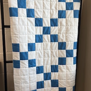 Nine Patch Checkered Irish Chain Blue White Baby Boy Crib Quilt Blanket