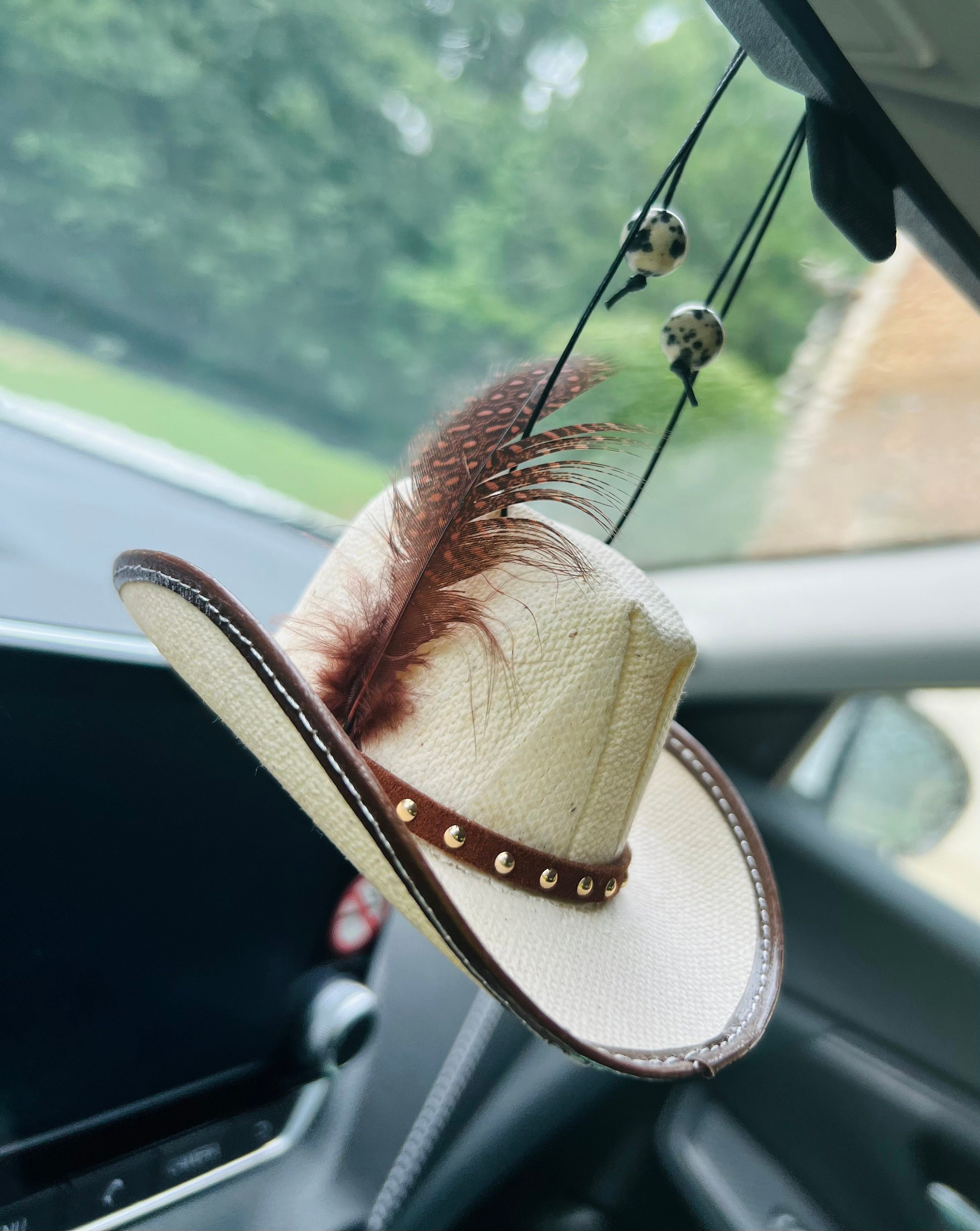 Frogued Car Hanging Cowboy Hat Ball Shiny Mirror Effect Reflective Car Rear  View Mirror Cowgirl Hat Mirror Disco Ball Ornament Auto Accessories (Type