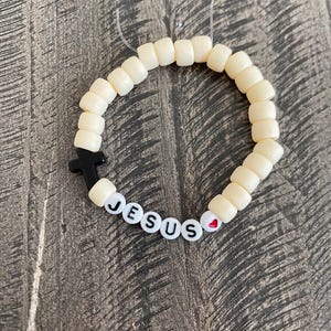 Jesus Beaded Bracelet/ cross/ Christian/ Christ/ jewelry/ religious/ religion/ cream/ white/ gift idea/ stocking stuffer
