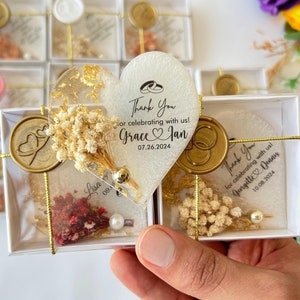 Wedding Favors, Wedding gift for Guests in Bulk, Epoxy Magnet, Rustic Wedding Favors, Save the date, Birthday favors, Bridal Shower Favors