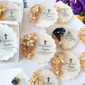 Baptism favors for guest, Christening, First communion, Confirmation gift, Dedication, Holy Eucharist favors, Resin Fridge Magnet, Epoxy zdjęcie 4