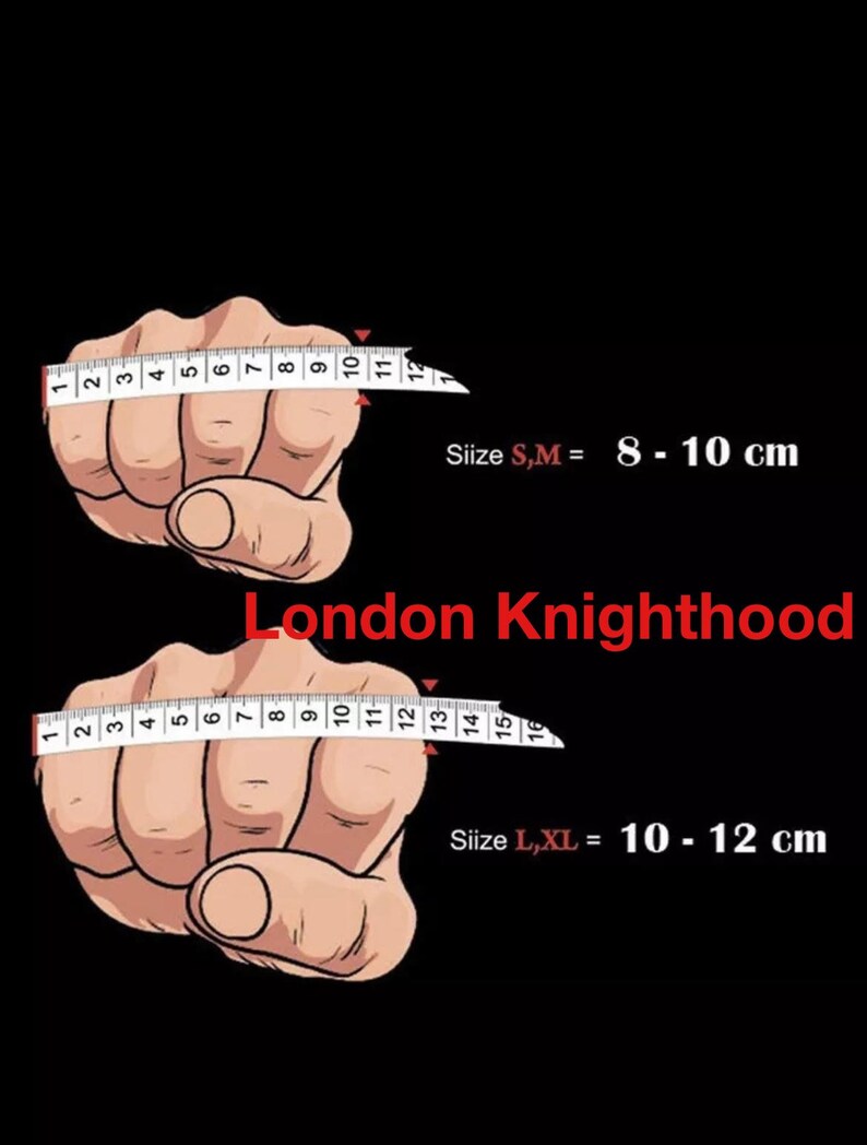 Op de afbeelding: Illustratie van twee handen met een meetlint om de knokkels. De tekst "Siize S,M = 8 - 10 cm" en "Siize L,XL = 10 - 12 cm" wordt onder de handen weergegeven. De tekst "London Knighthood" bevindt zich in het midden van de afbeelding.