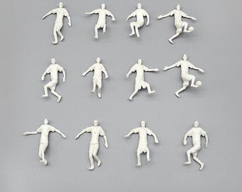 20pcs Unpainted Miniature Footballer Figures, 1:75 Scale Diorama Model