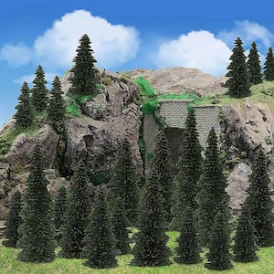 20/30/40/50 pezzi Modelli in miniatura di pino verde Treni Accessori ferroviari Foresta Giardino delle fate Paesaggio Terrario Diorama Forniture artigianali