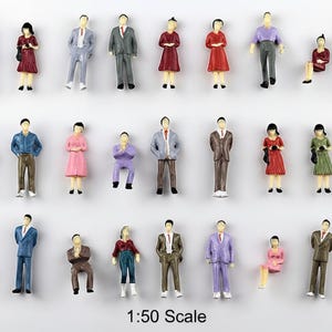30stk Miniatur Menschen Figuren Maßstab 1:50 Stehend & Sitzend Modelle für Dioramen, Architektur Landschaft