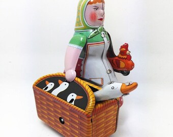 MS501 Vintage Farm Lady Women with Goose & Rooster Retro Clockwork Wind Up Tin Toy Collectible