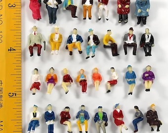 60pcs Miniature Seated People Figures HO Scale 1:87 - Model Railway Diorama Supplies