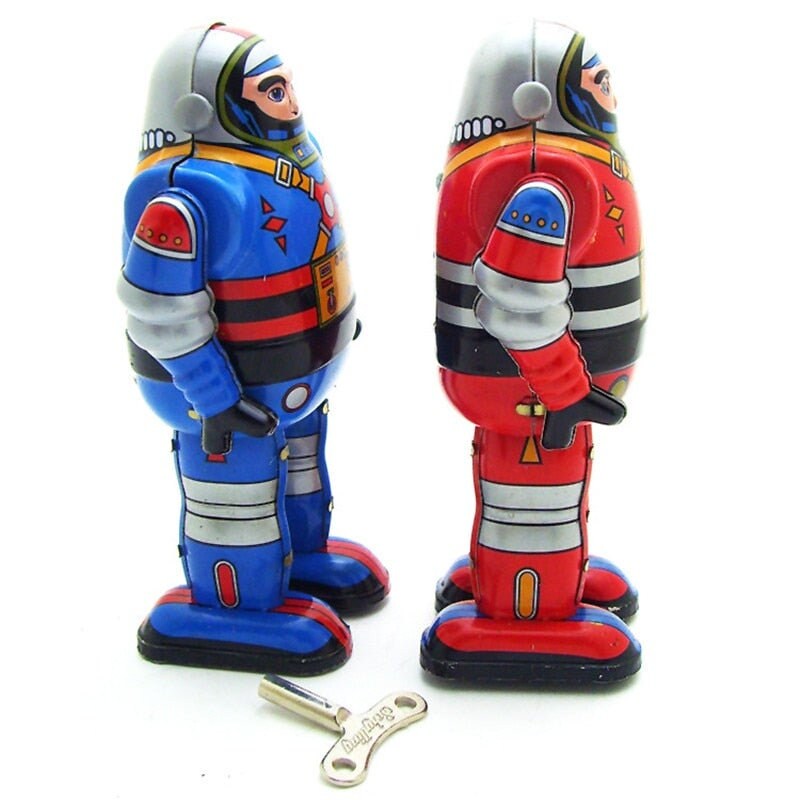 MS650 Blue Astronaut Retro Clockwork Wind Up Tin Toy w/Box 