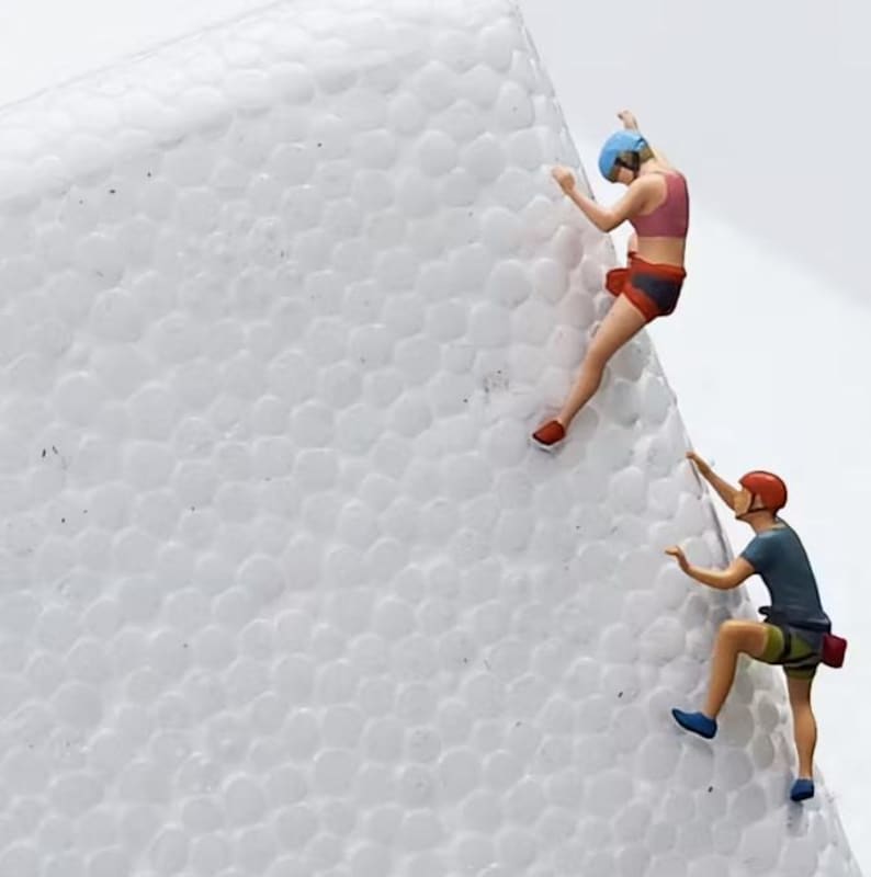 Miniature Rock Climber Figure - 1/87 or 1/64 Scale Resin Diorama Scenery Craft Supply image 3