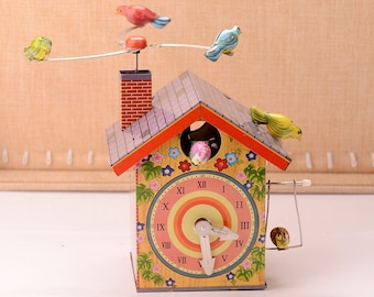 MS485 Vintage Cuckoo Bird Home Clock House Retro Clockwork Wind Up Tin Toy Collectible