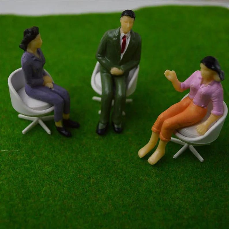 5pcs Miniature Office Chair Model Kit, 1:30 Scale, Unpainted Plastic ...