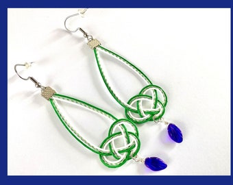 Beautiful earrings with Japanese Mizuhiki and Czech leaf glass beads, green, pink and silver