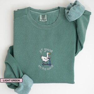 Broderad sjukgymnasttröja Broderad sjukgymnasttröja för sjukgymnast Gåva till sjukgymnast Sjukgymnasttröja Light Green