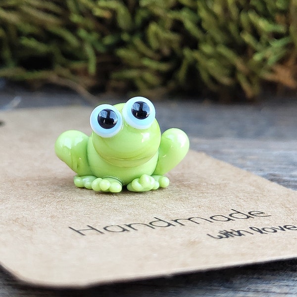Tiny Frog - Etsy