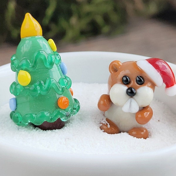 Beaver figurine Miniature beaver Tiny beaver glass beaver Miniature animals Santa hat figurine Christmas gifts Aquarium decor