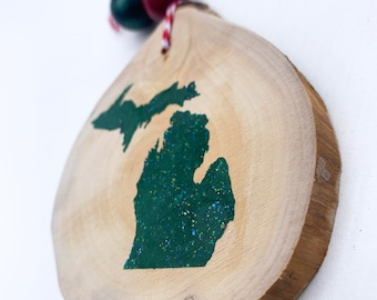 Wood Slice Ornament, Michigan Ornament, Made in the Thumb Michigan, Up North Michigan, Christmas