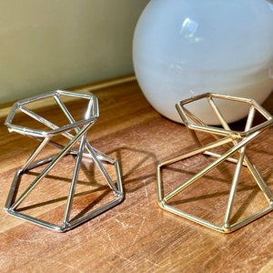 Brass Twist Ball Stand Holder/silver or gold/stylish