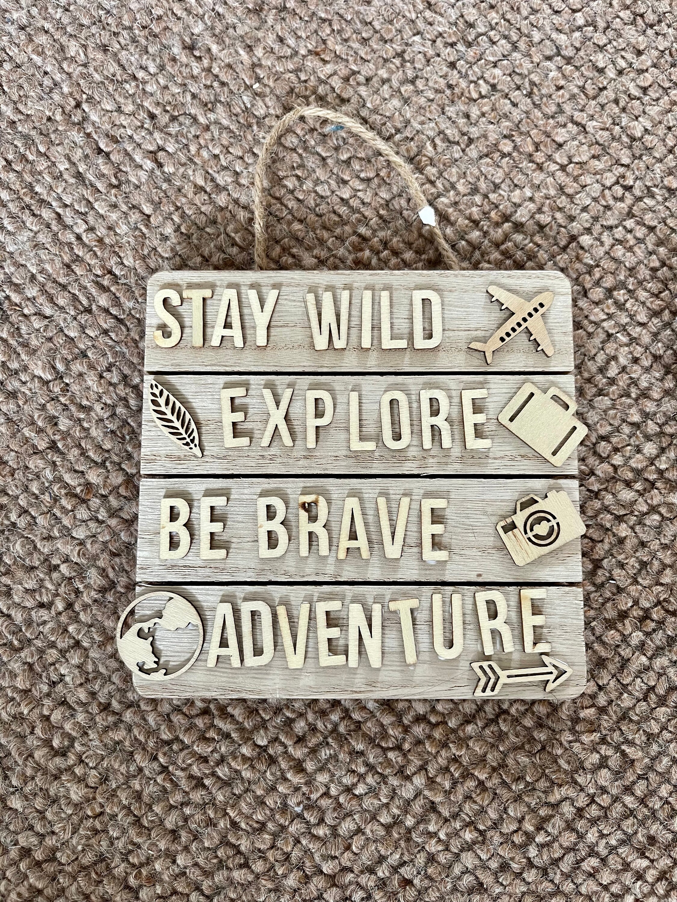 Customisable Hanging Wooden Signs - Hand Painted - Etsy
