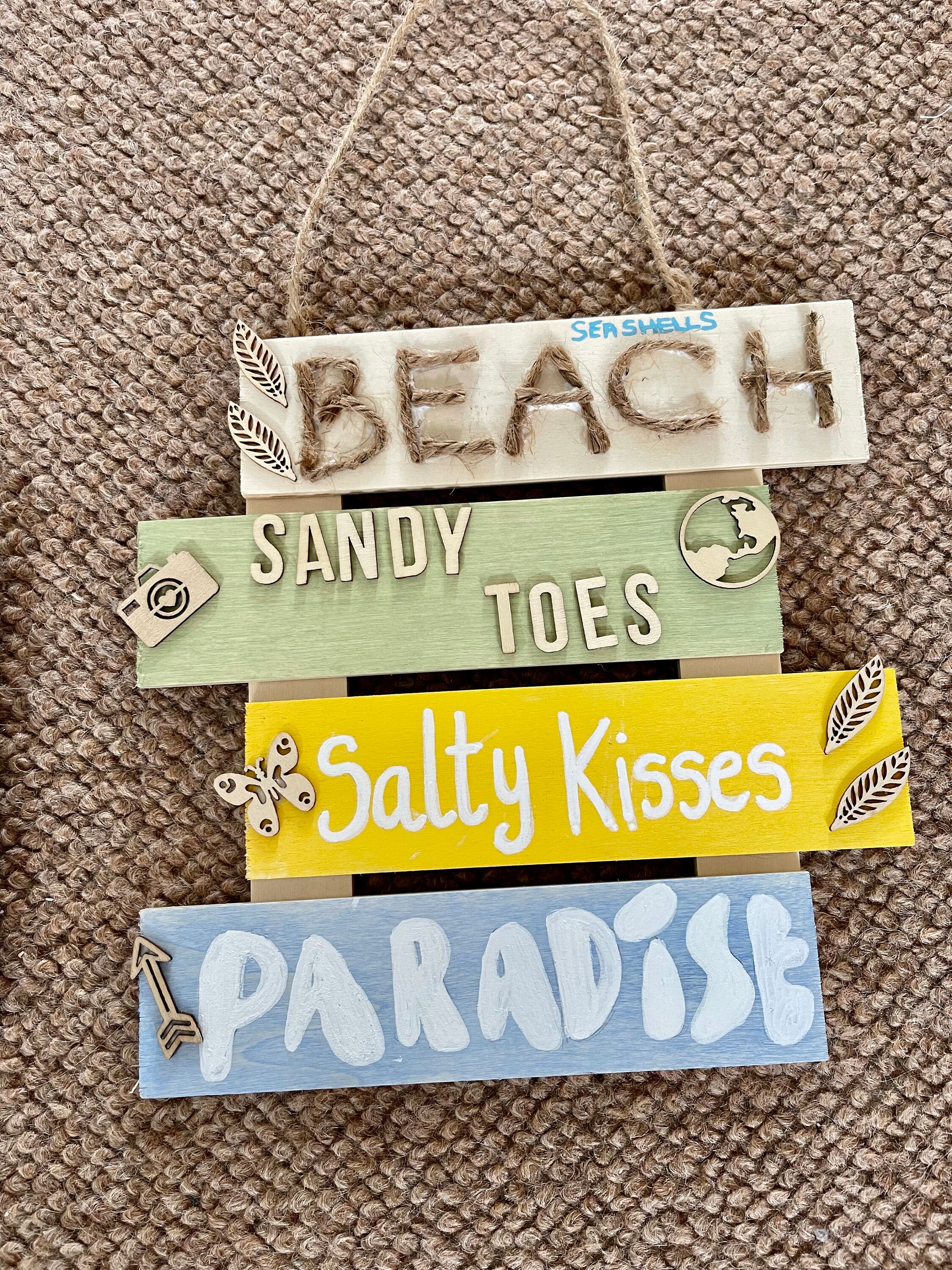 Customisable Hanging Wooden Signs - Hand Painted - Etsy