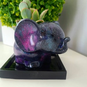 Galactic Elephant Concrete Planter - Pink