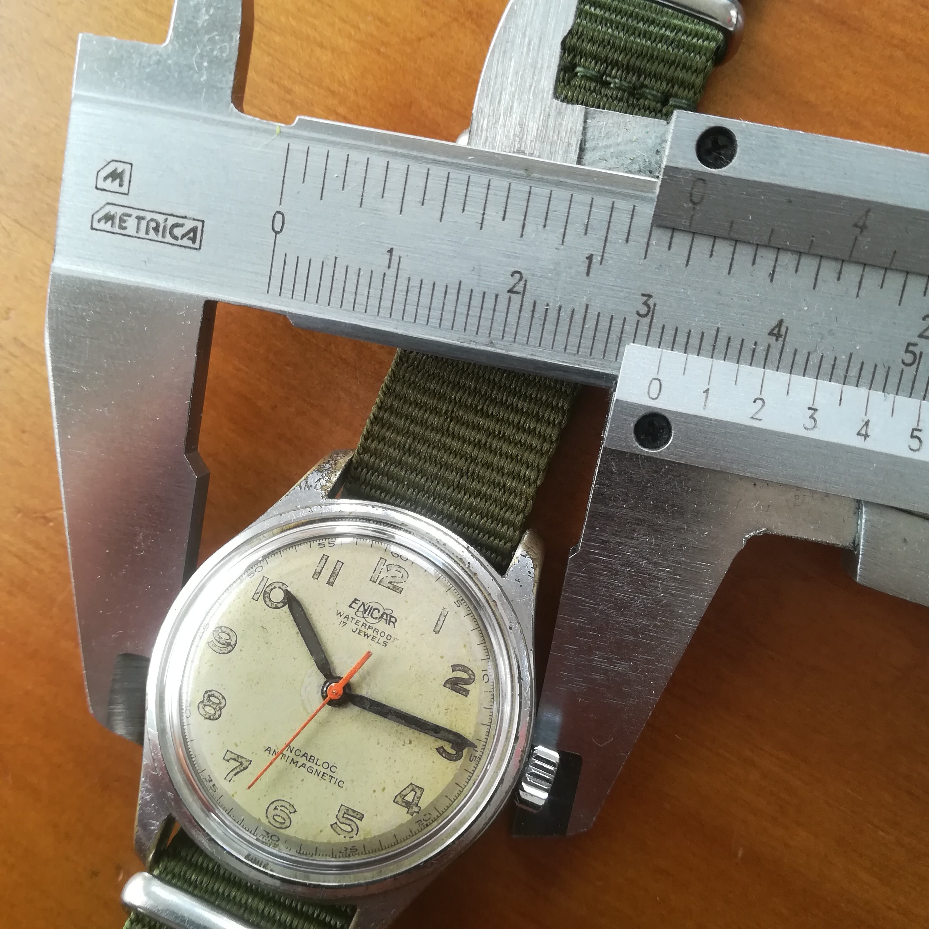 1950s】ENICAR スモセコ OH済 ヴィンテージ腕時計