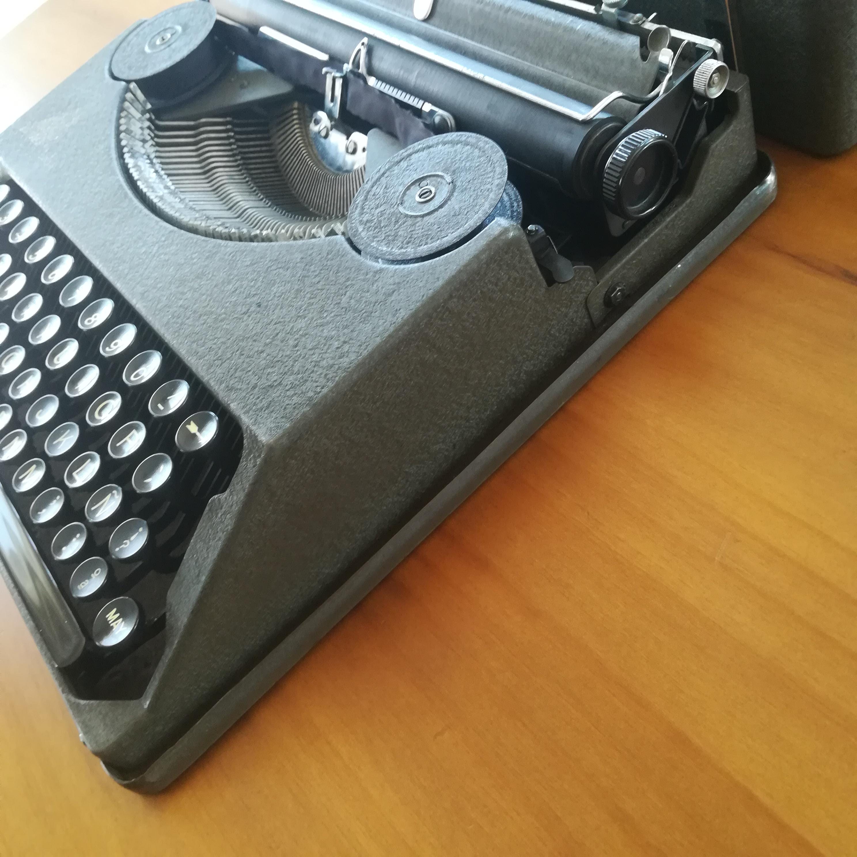 1936 Hermes Baby Vintage Typewriter, Working and Serviced - Etsy