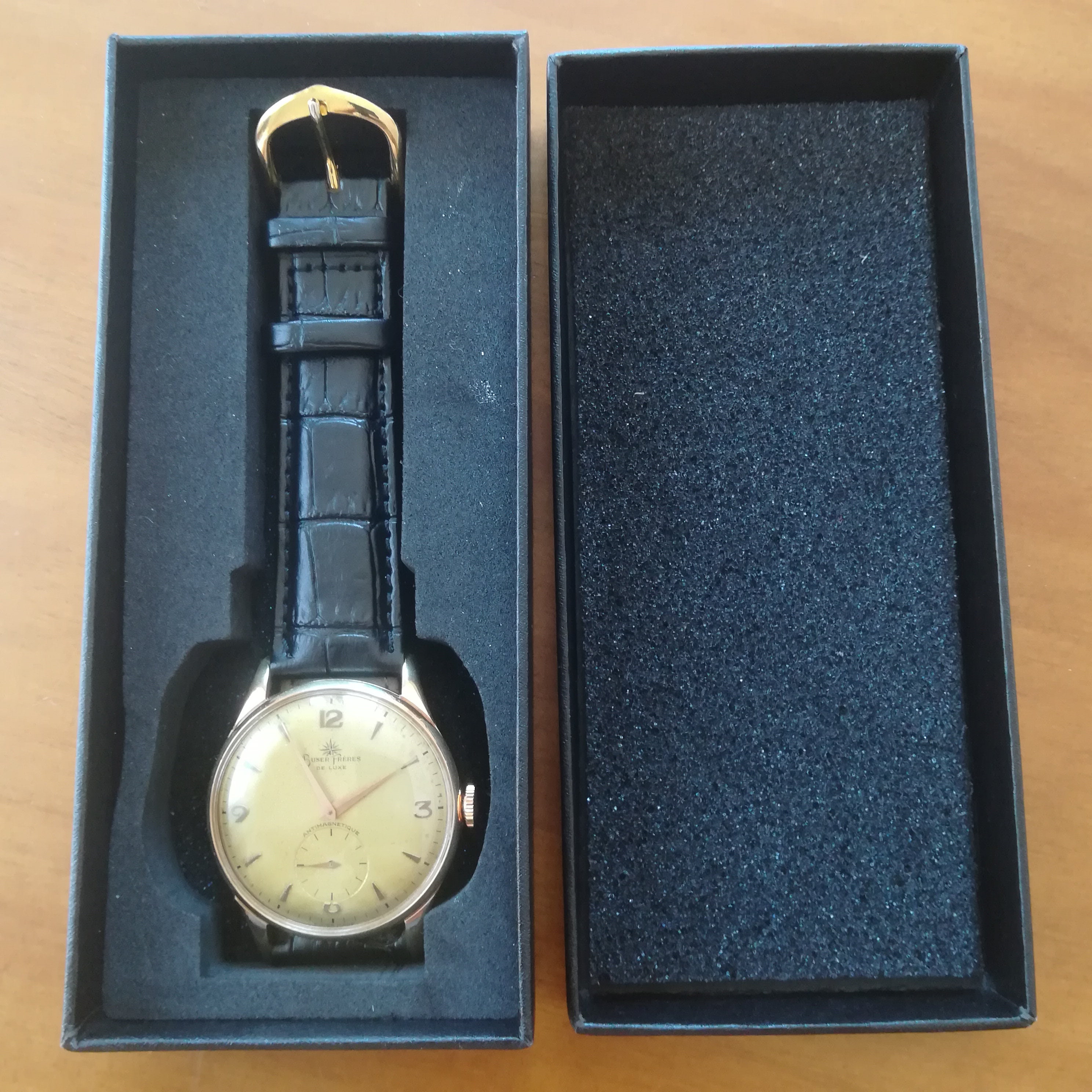 BUSER FRÈRES製ヴィンテージ腕時計、1950年代製、37.5mm、キャリバー 