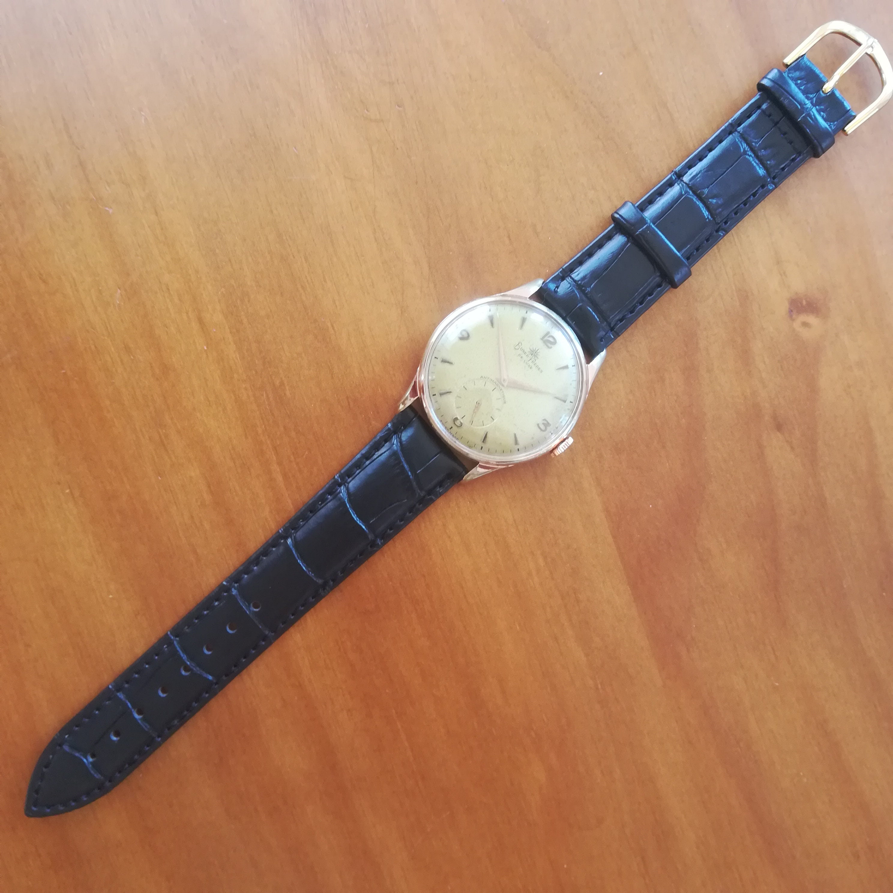 BUSER ブザー アンティーク メンズ腕時計 ステンレス 純正ケース 未使用ベルト 手巻き 17石 Cal.140 SWISS MADE スイス製 Yahoo!オークション - ・ジャンク 希少なスイスの名門・BUSER&frasl;ブサー②