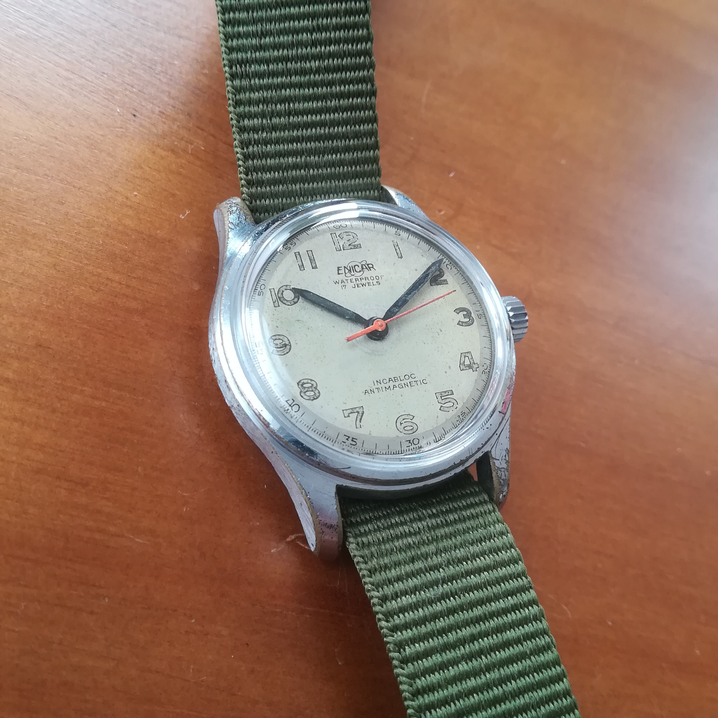 1950s】ENICAR スモセコ OH済 ヴィンテージ腕時計