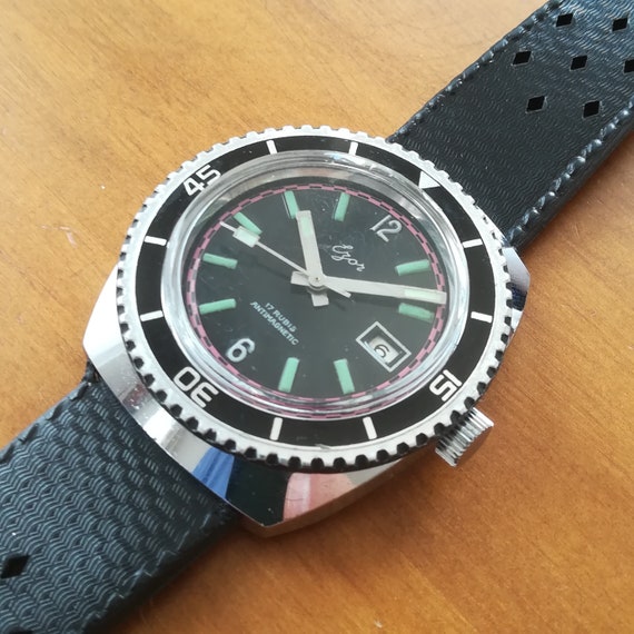 Montre De Plongée Mécanique Vintage EZOR - Années 1970 - Fonctionnelle - Pour Homme