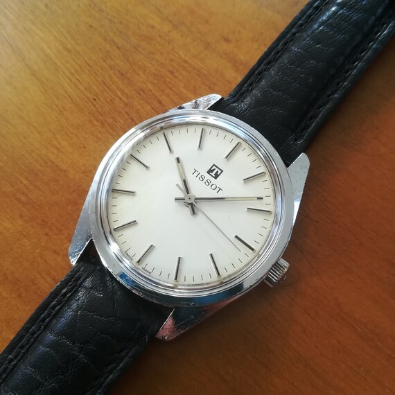 Reloj TISSOT antiguo de 1975 35 mm funcionando y revisado